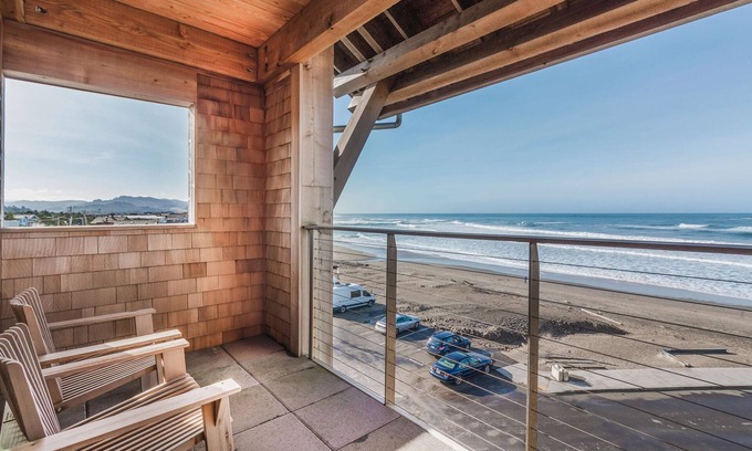 Pacific City Cabin | Headlands Coastal Lodge & Spa