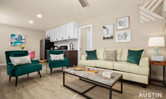 Westfield Apartment | Hearn #104 xxxxxxxxx