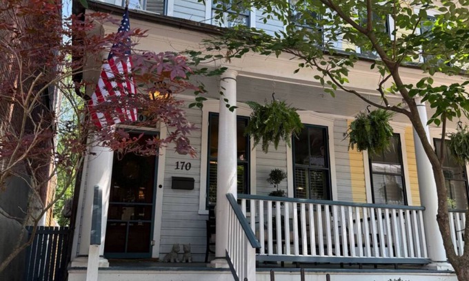 Historic District House | Heart of Downtown Annapolis - History In Style Next to City Dock, Main Street