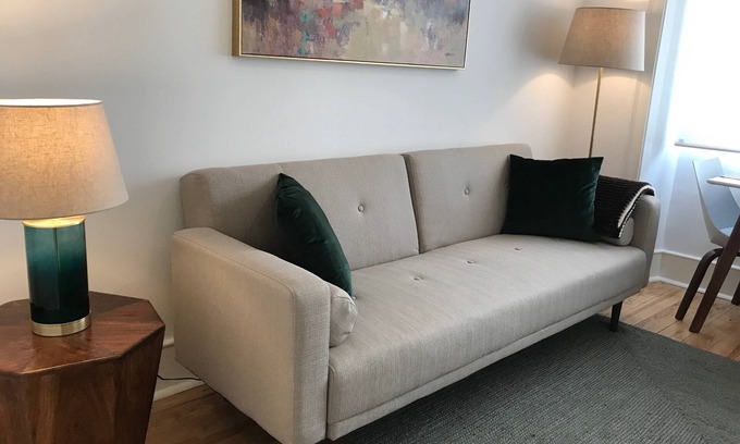 Santo Antonio Apartment | Heart of Lisbon - comfort and style