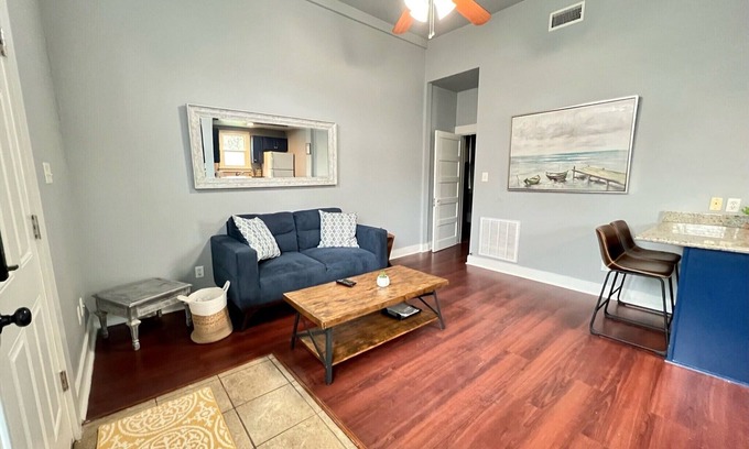 Esplanade Ridge Apartment | Heart of Mid-City, NOLA - 1 Bedroom w Office