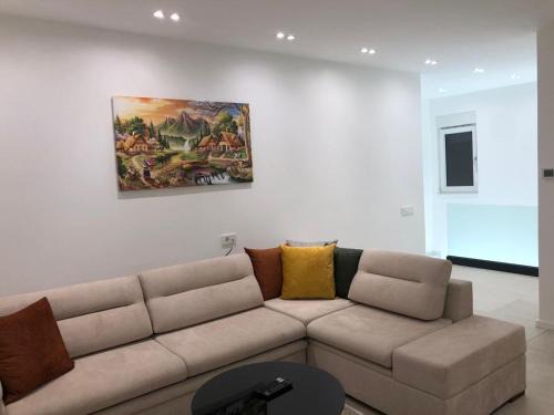 Mitrovicë Apartment | Heart of Mitrovica