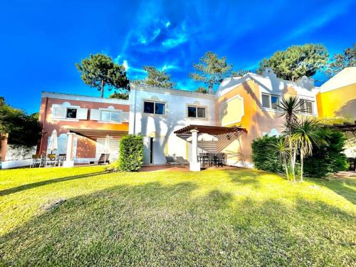 Almancil Villa | Heart of Quinta do Lago !