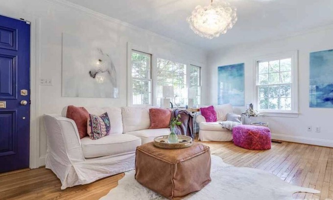 University Park House | Heart Of The City ❤️ Hot tub, ITB, NC State Cameron Village