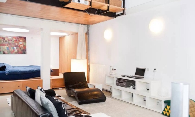 Binnenstad Apartment | Heart of the City: Oasis of Calm