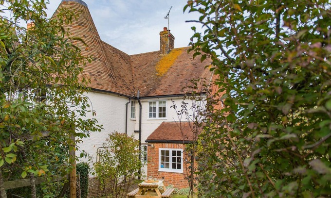 Barham Cottage | Hearts Delight Cottage - a holiday let that sleeps 4 guests in 2 bedrooms