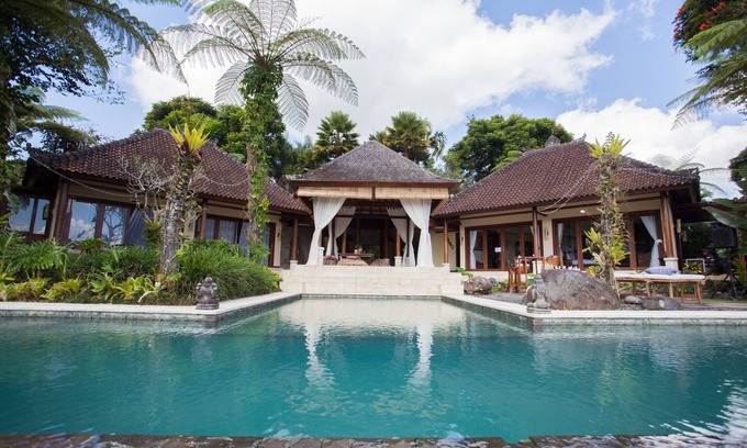 Kerta Bed & Breakfast | Heaven in Bali 5 bedrooms