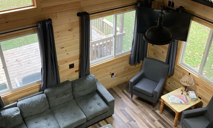 Evart House | Heavenly River Retreat