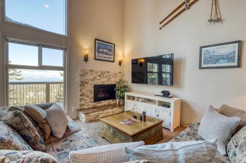 Tahoe Village House | Heavenly View 4 U