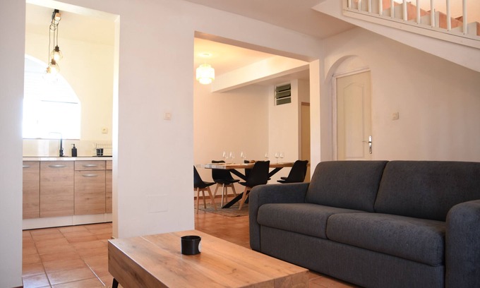 Schoelcher House | Heiwa House