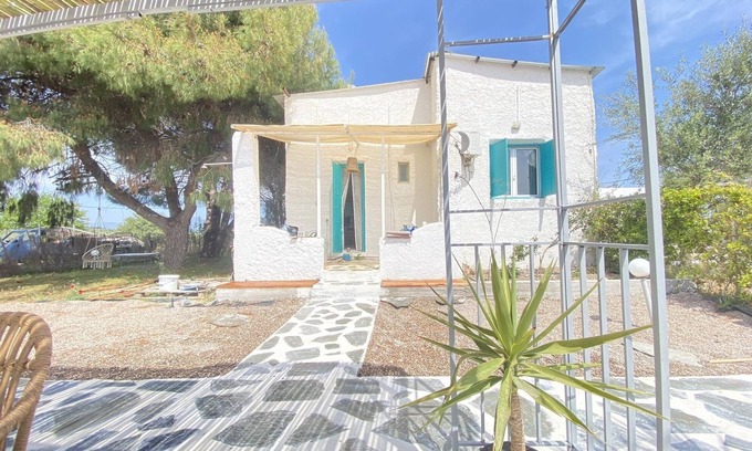 Messaia House | Helena Unique Cycladic House-Private Garden