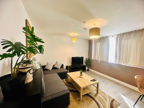 Hemel Hempstead Apartment | Hemel Apartments- Sunset retreat