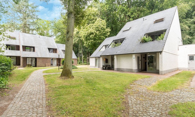 Houthalen Apartment | Hengelhoef Park Apartment