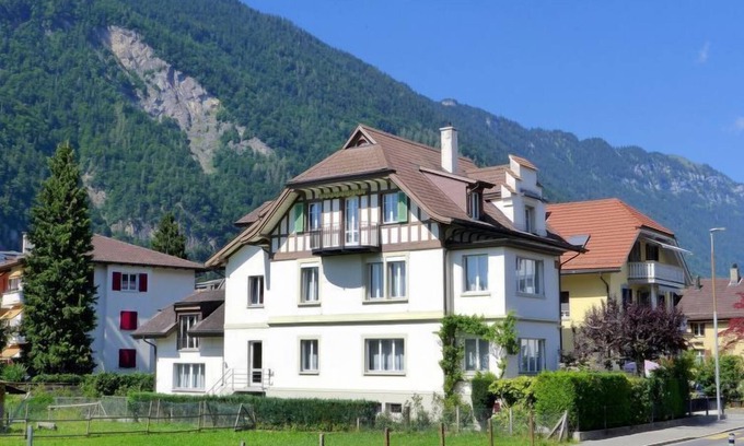 Central Interlaken Apartment | Henry's 300 by Interhome