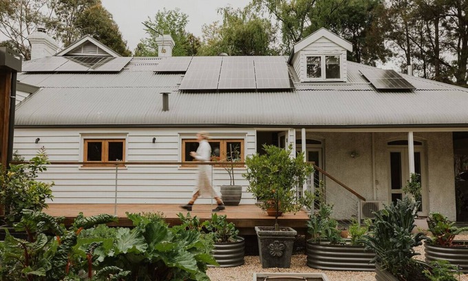 Willunga South Cottage | Herrings House: iconic designer nature retreat