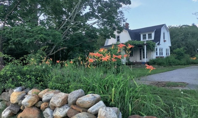 Warren Other | Hidden Gem in White Mtn: Pet Friendly and close to Hiking and ATV trails