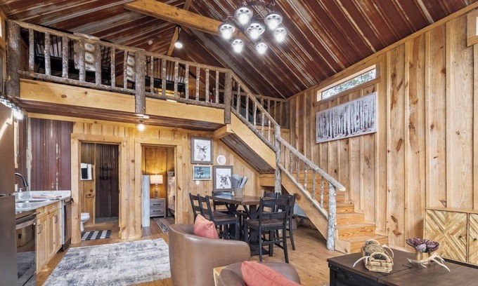 Abbeville Cabin | Hidden Oaks Majestic Cabin #3