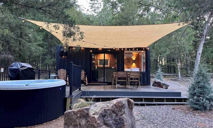 Log Cabin Cabin | HiddenAcres Cabin - Secluded Couples Getaway