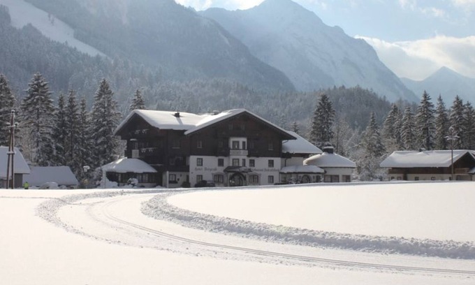 Strobl House | Hideaway Exclusive - Hotel Bergrose Hideaway