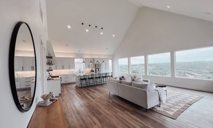 Dripping Springs Villa | Hideaway Hill Country · Luxury Home with Stunning Views and Hot Tub