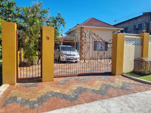 Hopewell House | Hideaway N Paradise Seaview with Private Pool & Free Airport Shuttle