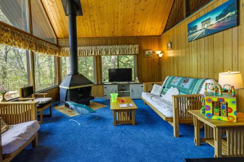 Twain Harte House | Hike, Bike and Golf Peaceful Cabin in Twain Harte!