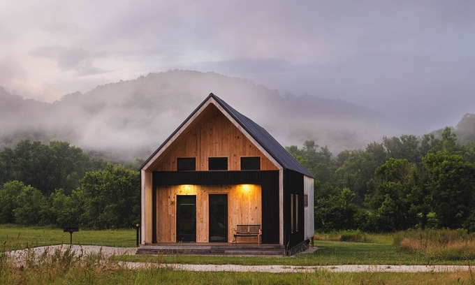 Stanton Cabin | Hiker's Haven at Three Suns Cabins