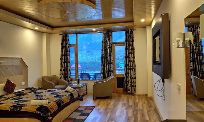 Simsa Village Hotel | Hill View Heights By Explorers Inn