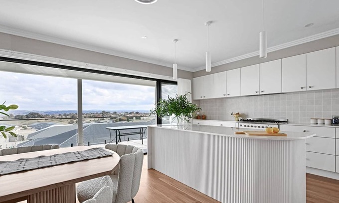 Kelso House | Hillgrove - Sophisticated Entertainer in Bathurst