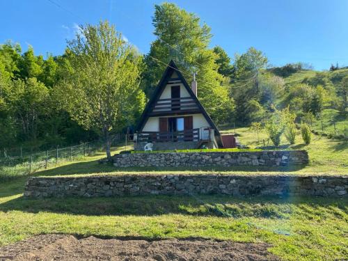 Podgorica House | Hilltop cabin