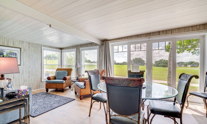 The Villages Cottage | Hilltop Golf Course Cottage in The Villages!
