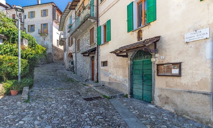 Campagnano di Roma Apartment | Hilltop Terrace House - Panoramic Maggiore Lake Views & Stunning Sunsets