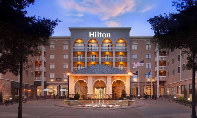 Southlake Hotel | Hilton Dallas/Southlake Town Square