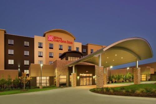 College Station Hotel | Hilton Garden Inn College Station
