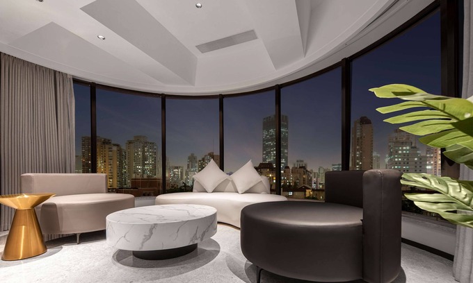 Putuo Hotel | Hilton Garden Inn Shanghai Caoyang
