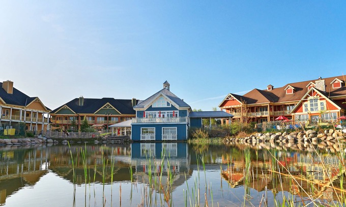 The Blue Mountains Hotel | Hilton Grand Vacations Club Blue Mountain Canada