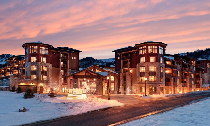 Park City Resort | Hilton Grand Vacations Club Sunrise Lodge Park City