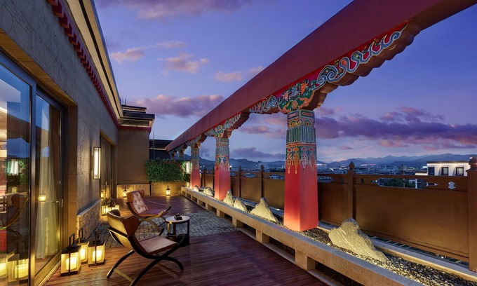 Samzhubze District Hotel | Hilton Shigatse
