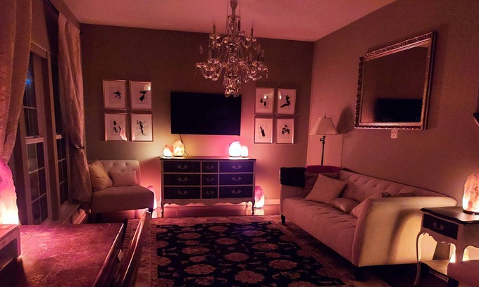 Culpeper House | Himalayan Salt Retreat - 3Br 2.5Ba