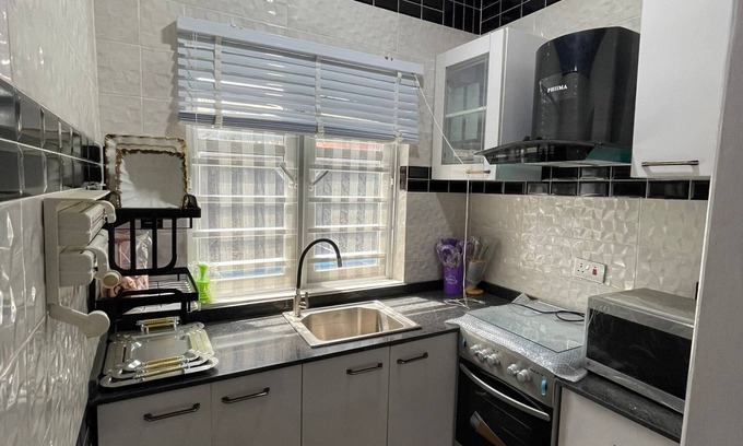 Sagamu Apartment | Hinlaw - Studio Apartment