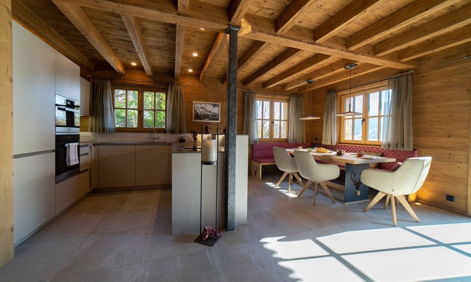 Wildhaus Ski Chalet | Hinterrugg 6-room chalet with mountain view