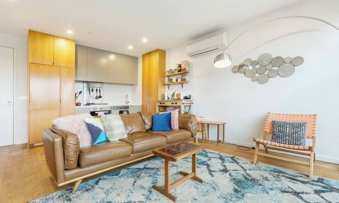 Northcote Apartment | Hip off High Street A Vibrant Balcony Escape