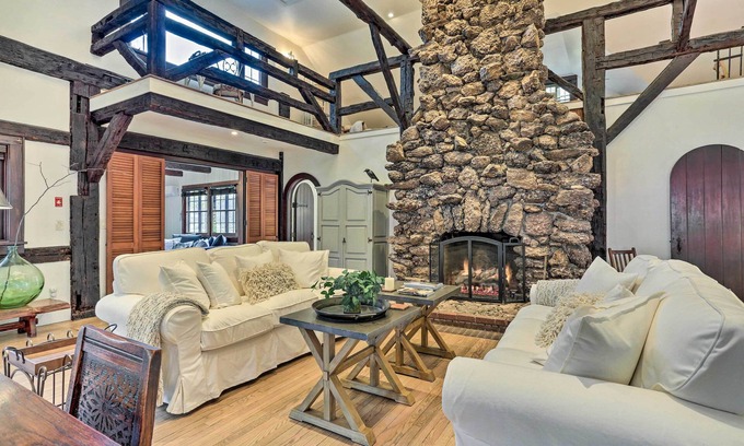 Middle Hope Cottage | Historic 1800s Cornwall-On-Hudson Cottage!