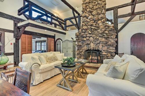 Middle Hope House | Historic 1800s Cornwall-On-Hudson Cottage!