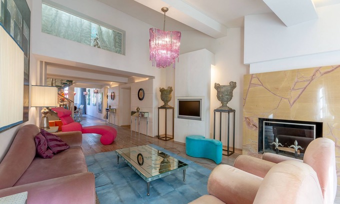 San Niccolo Apartment | Historic building with unique view of Pontevecchio