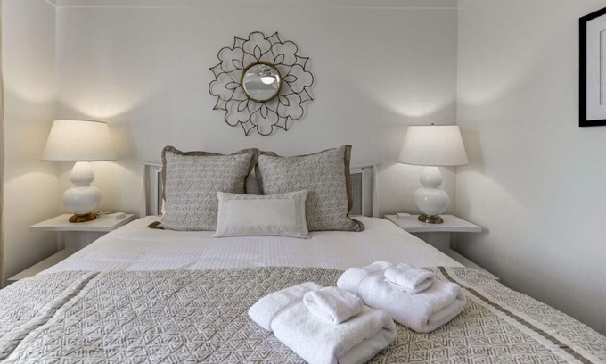 Columbia House | Historic Carriage House