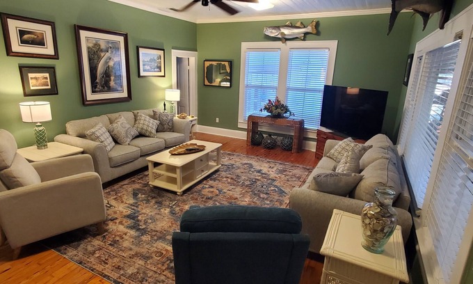 Cortez House | Historic Cortez Fishing Village Home. The Paul Taylor House.