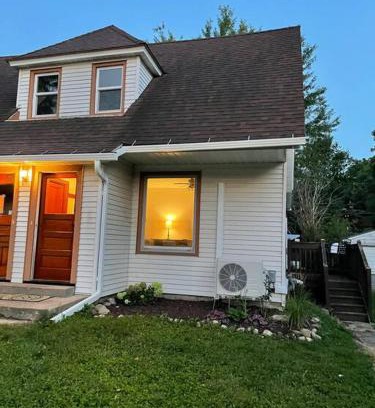 Owatonna Apartment | Historic downtown flat