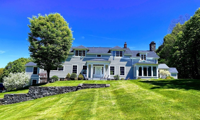 Rhinebeck House | Historic farm estate w/falls