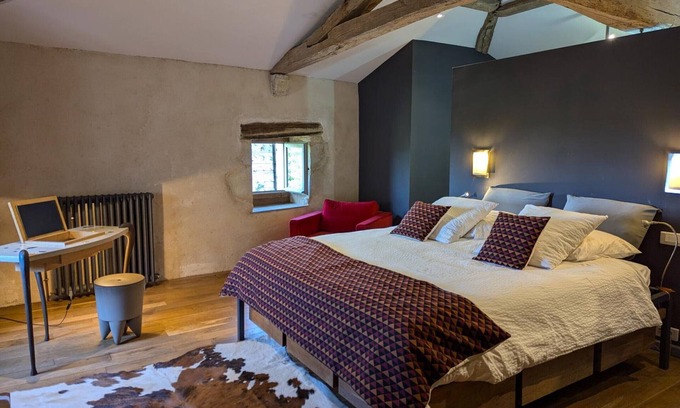 Beaulieu-sur-Sonnette Cottage | Historic Prioress Lodge: Luxury, Fireplace, Garden, WiFi, Near Pool, Baby Gear, Pets Welcome